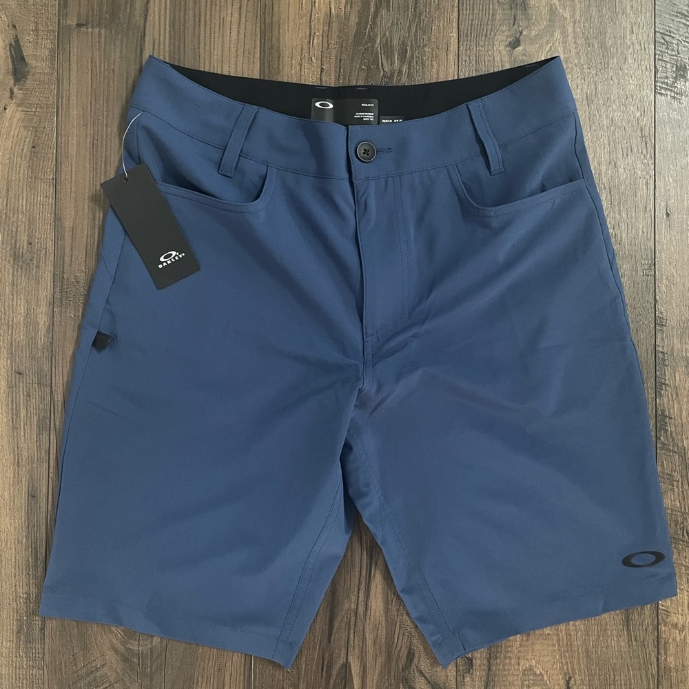 Men’s Oakley Athletic Shorts